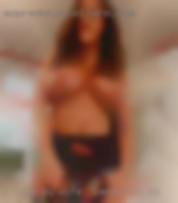 I love my wife in Camdenton, MO to eat pussy and  69.