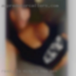 Ready to mingle and jingle NSA sex in the bed.